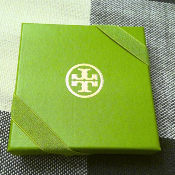 Tory Burch Embrace Ambition Bracelet - NEW - Navy/Gold - Picture 3 of 4